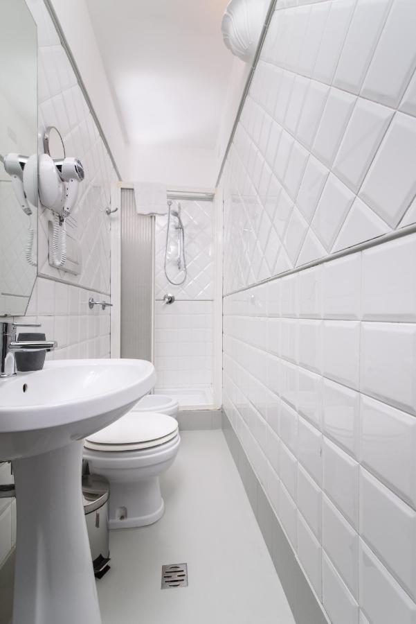 White Caesar Guesthouse Roma Ngoại thất bức ảnh